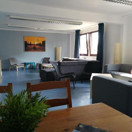 ベルリン Jugendgastehaus Lichterfeldeホステル エクステリア 写真